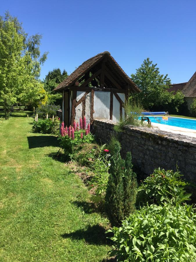 Maison In Normandie Saint-Pierre-la-Garenne Exterior photo